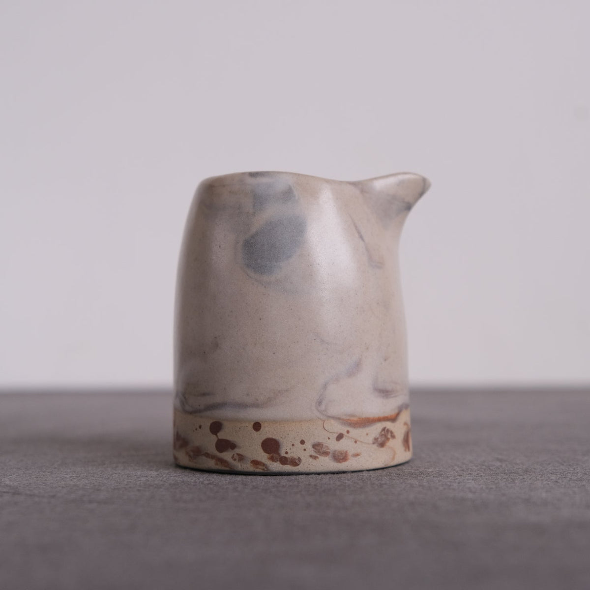 Small Pitcher Satin